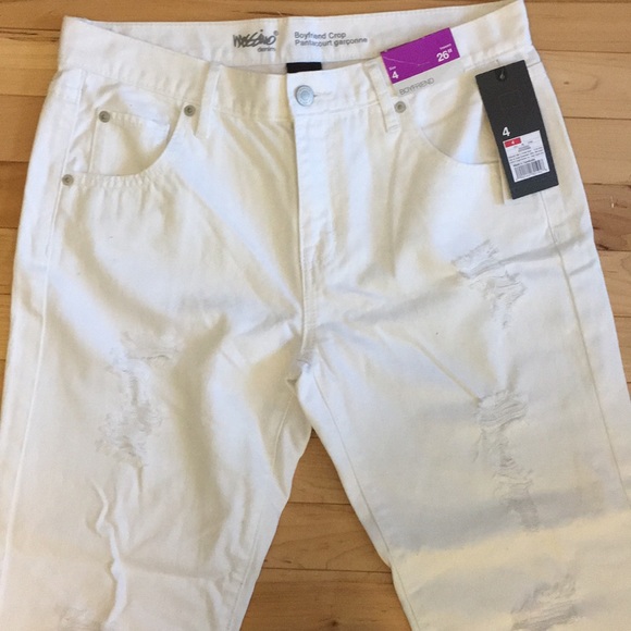 White Denim Boyfriend Crop Jeans - Picture 2 of 6